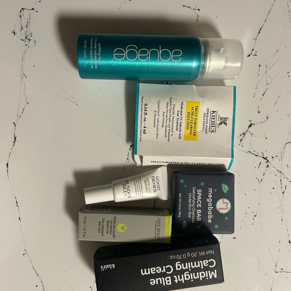 Blue Skincare Spray
